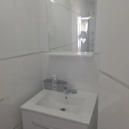 Wonderful White Appartament In Tortugas Apartamento *
