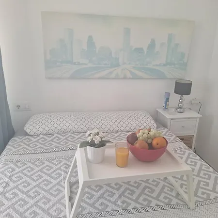 Wonderful White Appartament In Tortugas Apartamento