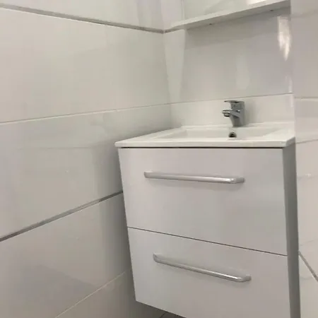 Wonderful White Appartament In Tortugas Apartamento