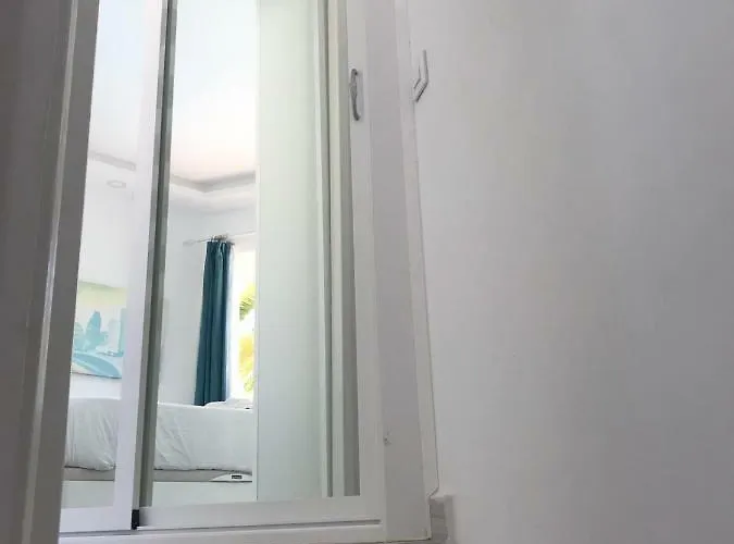 شقة Wonderful White Appartament In Playa Americas بلايا ذي لاس أميريكاس