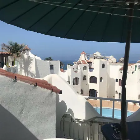 Wonderful White Appartament In Playa Americas Appartement *