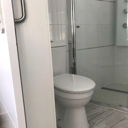 Wonderful White Appartament In Playa Americas Apartment *